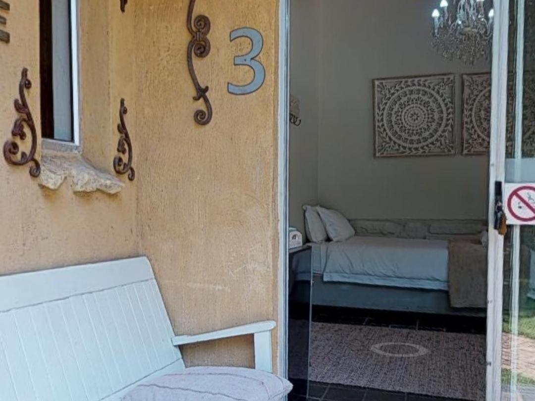 Cradle Valley Boutique Guesthouse マルデールスドリフト エクステリア 写真
