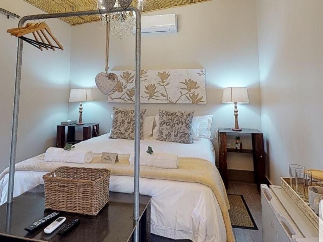 Cradle Valley Boutique Guesthouse マルデールスドリフト エクステリア 写真